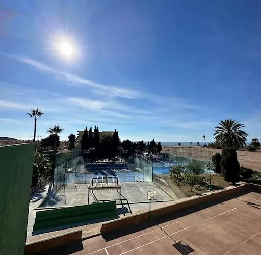 6Apartment With Sea Views In A Resort