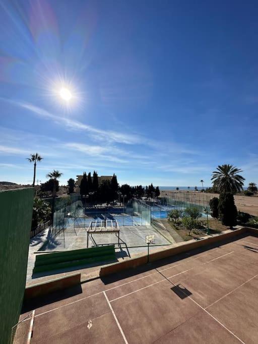 6apartment With Sea Views In A Appartement